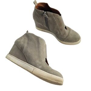 Linea Paolo Felicia Wedge Sneaker Sz 8.5